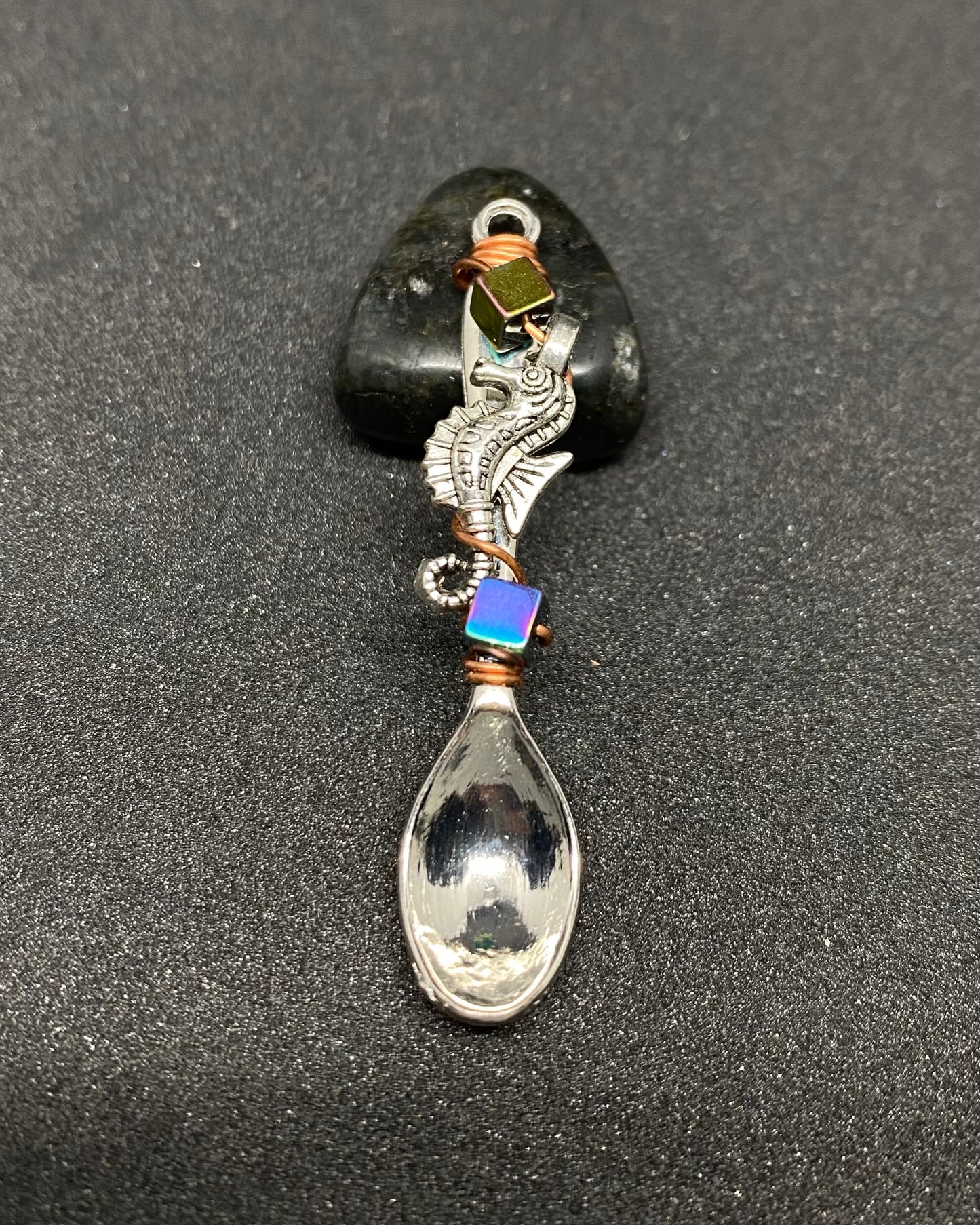 𝕊𝕖𝕒 𝕦 𝕃𝕒𝕥𝕖𝕣