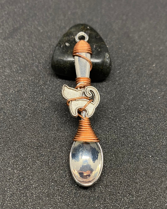 𝕂𝕚𝕥𝕥𝕪 𝕂𝕦𝕖𝕖𝕟